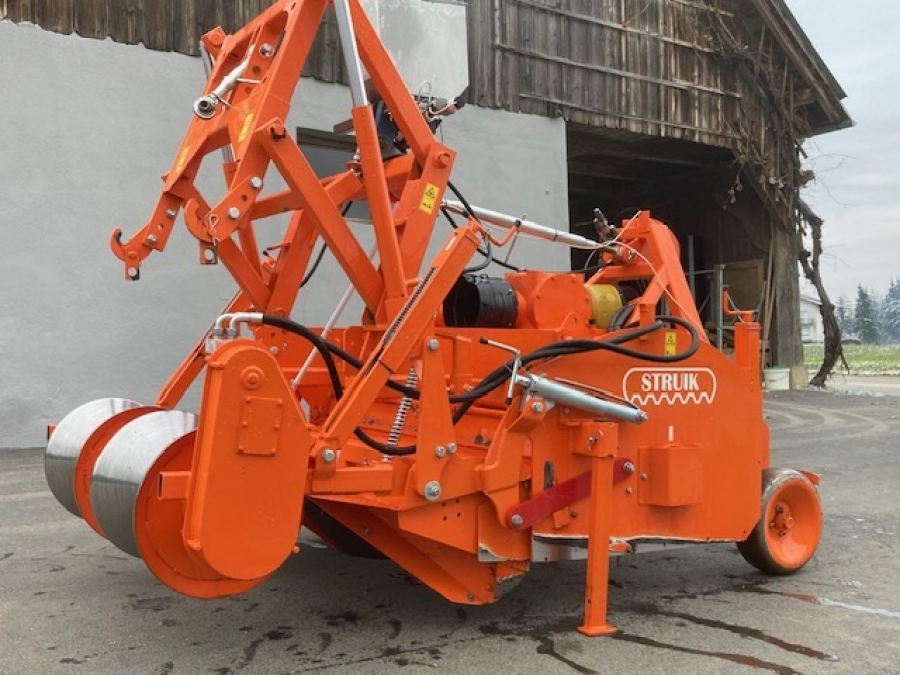 6272 Struik ridging cultivator 2x75 for carrots