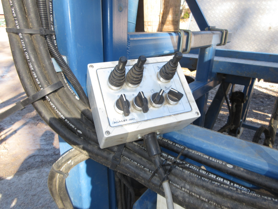 6274 Asa-Lift PO-335 Erntemaschine für Lauchzwiebel , Porre Bundzwiebel 