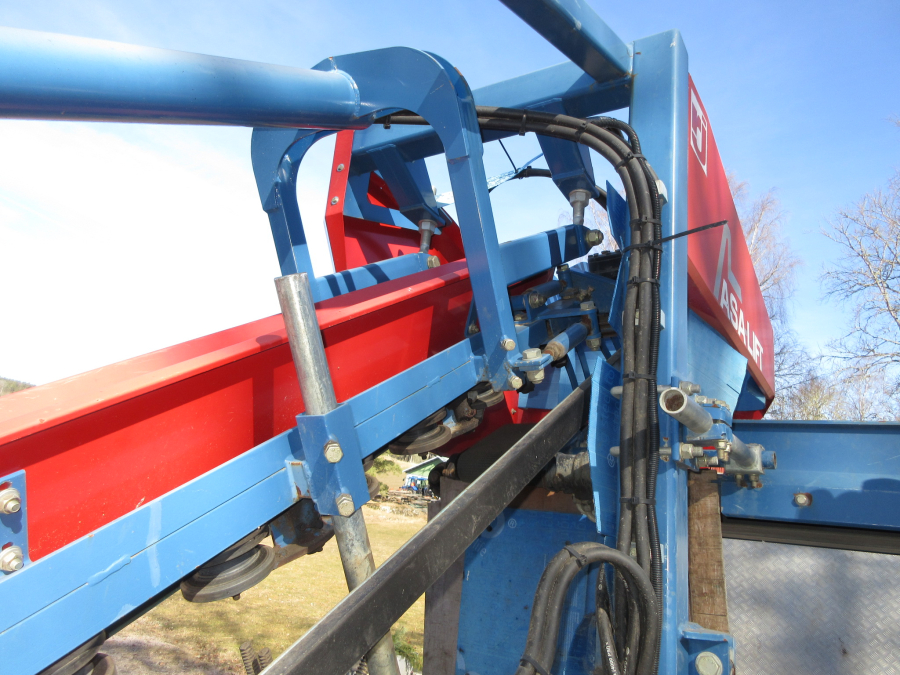 6274 Asa-Lift PO-335 Erntemaschine für Lauchzwiebel , Porre Bundzwiebel 
