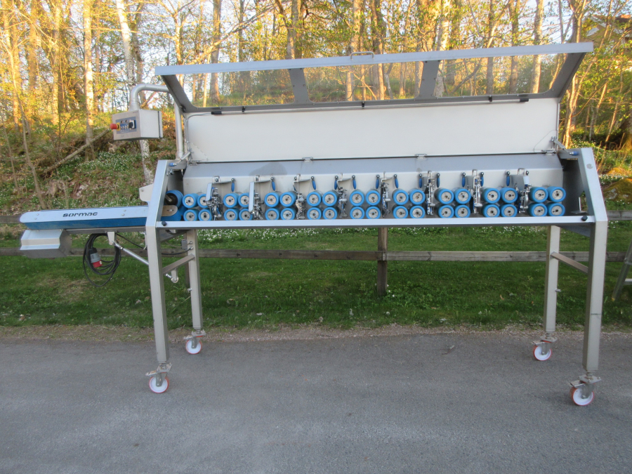 6289 Sormac UP-8000 Möhrenschäler Messerschäler