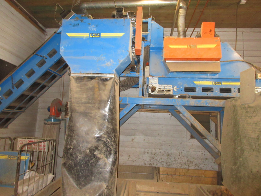 6293 Skals and EMVE grading line for potato