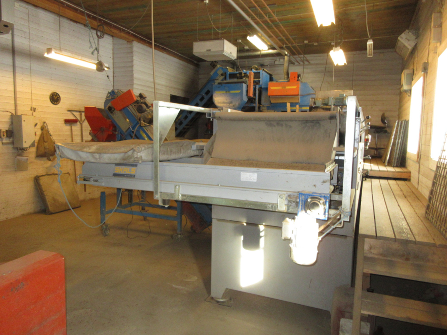 6293 Skals and EMVE grading line for potato