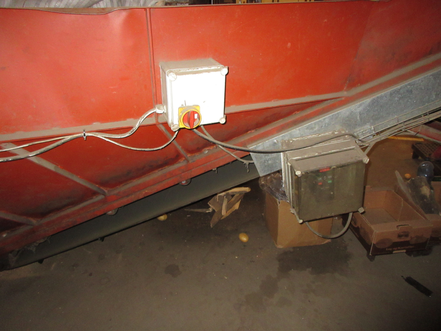 6300 Newtec 3013XL weigher with Jasa and Ilapak vertical baggers