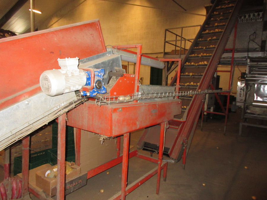 6300 Newtec 3013XL weigher with Jasa and Ilapak vertical baggers