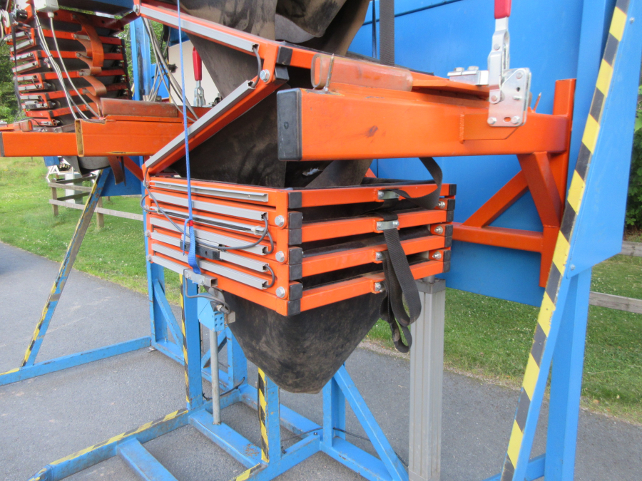 6302 EMVE double big bag filler with elevator