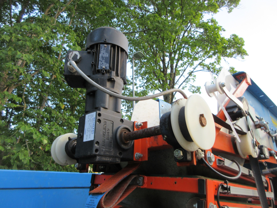 6302 EMVE double big bag filler with elevator