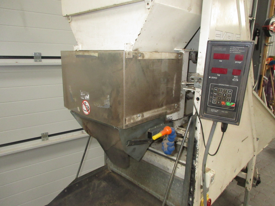 6311 Skals weigher AM422
