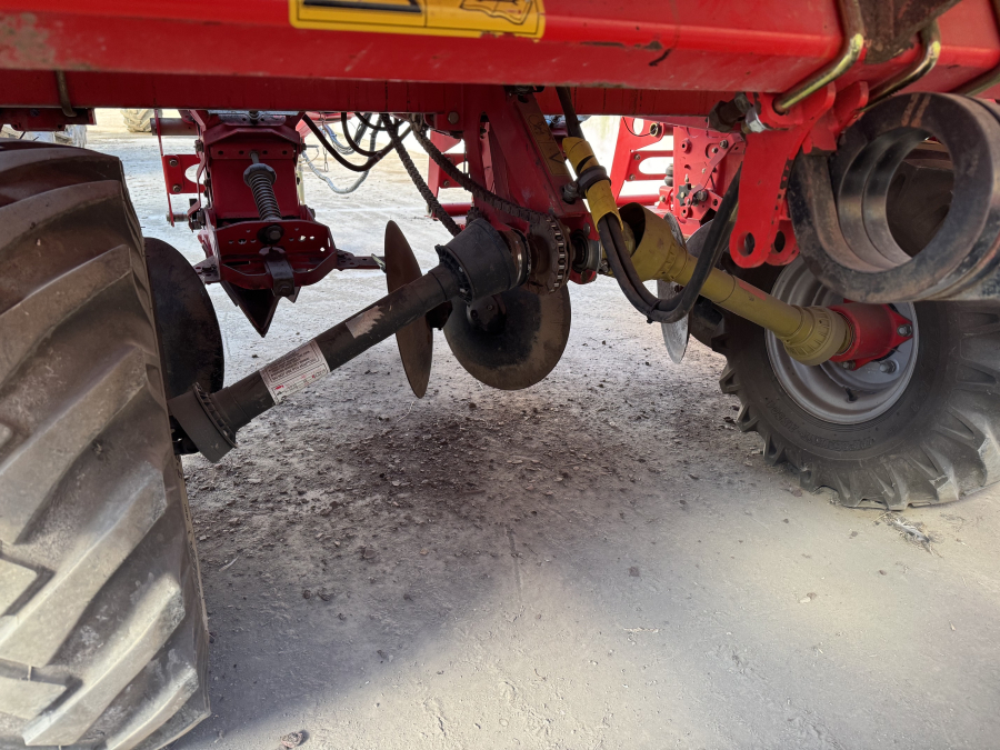 6319 Grimme GL34 potato planter 4 row