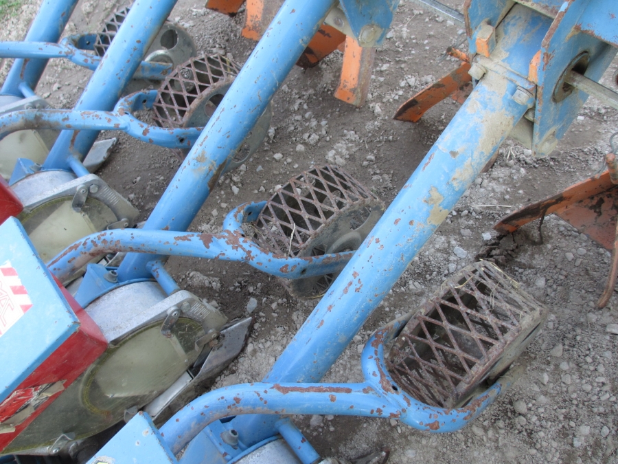 3595 Nibex 300 seeding machine 12 rows