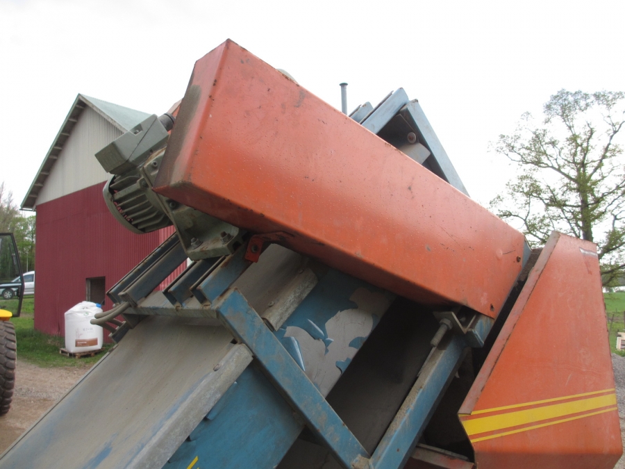3606 EMVE automatic weigher for potato 2 pc