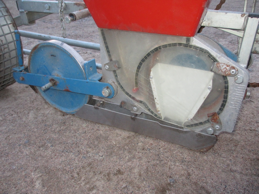 3616 Nibex mini precision seeder hand drawn