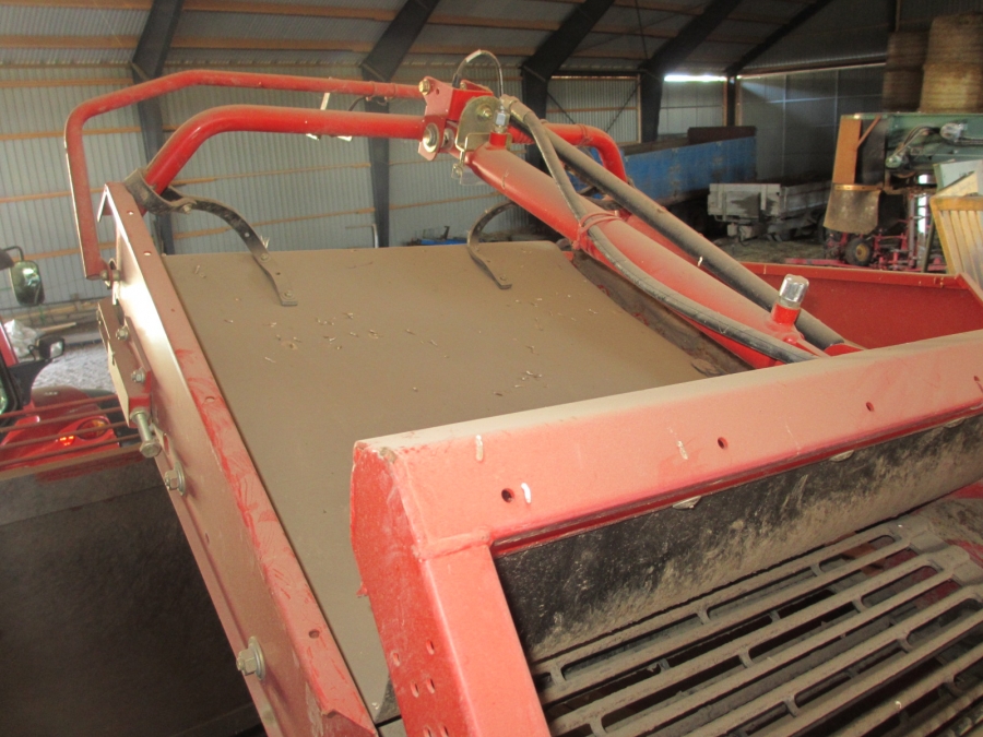 3633 Grimme SE75-55 potato harvester