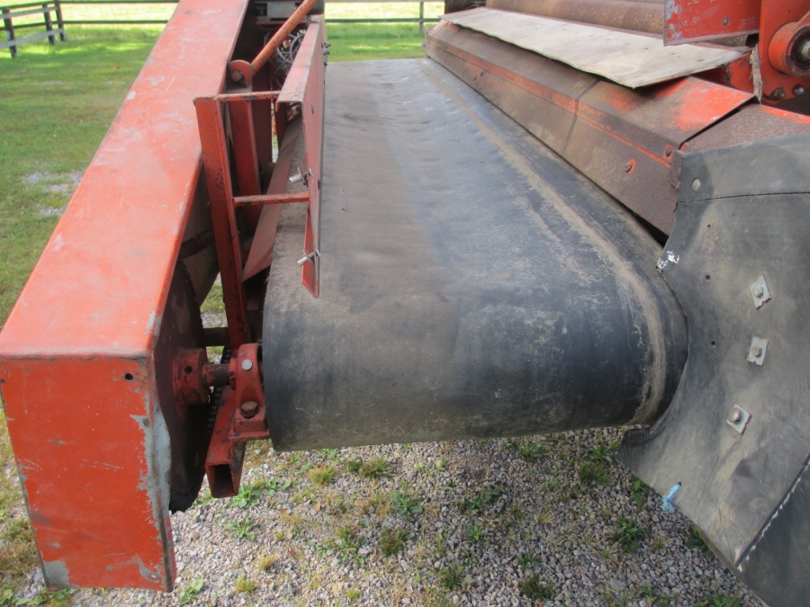 3634 Amac recieving hopper BLS with soil rollers
