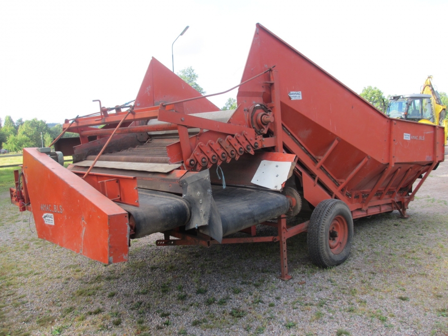 3634 Amac recieving hopper BLS with soil rollers