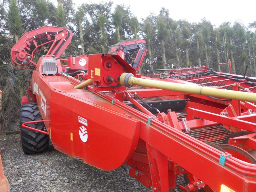 3637 Dewulf RDS 2 row potato harvester