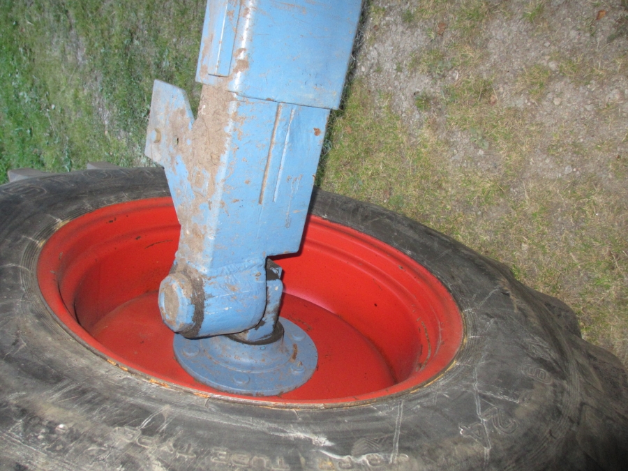 3670 Asa-Lift Möhrenroder Karottenroder 1 Reihe mit Bunker