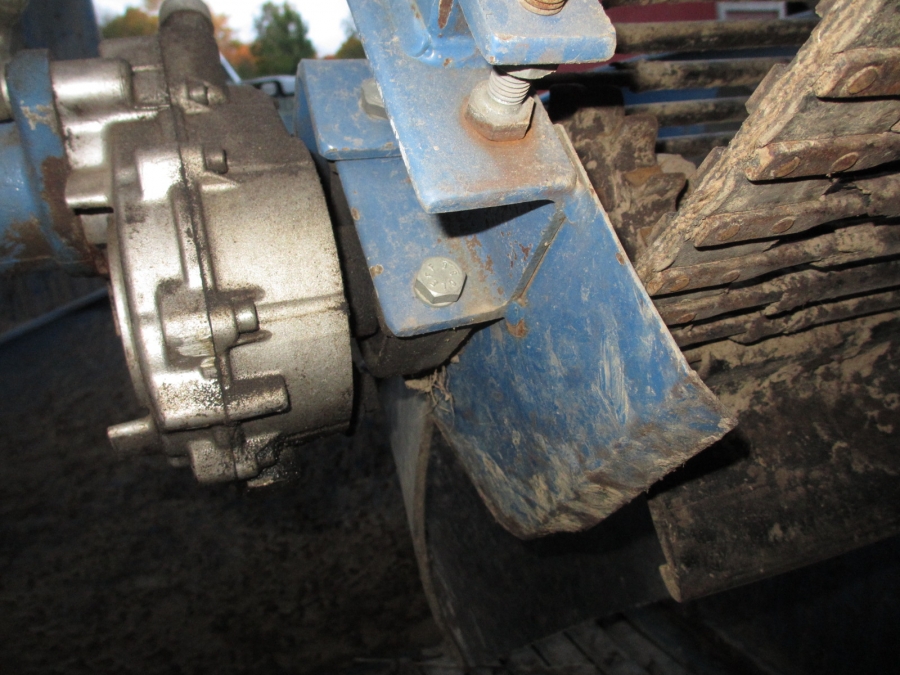 3670 Asa-Lift Möhrenroder Karottenroder 1 Reihe mit Bunker