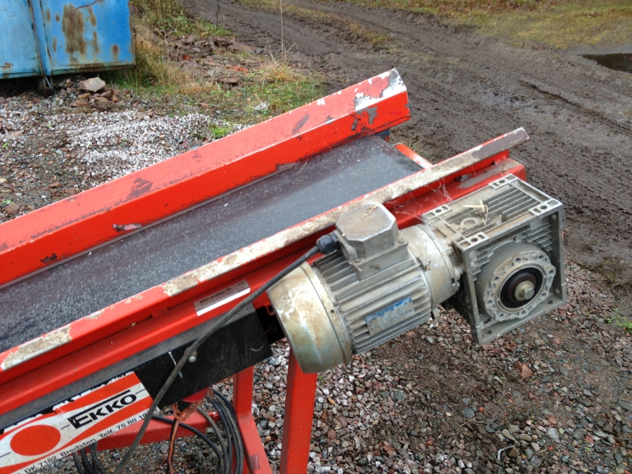 3680 EKKO conveyor 2400x300 mm