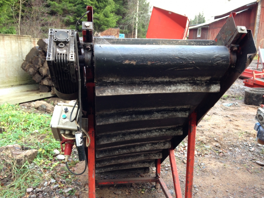3683 EKKO elevator 1900x600mm