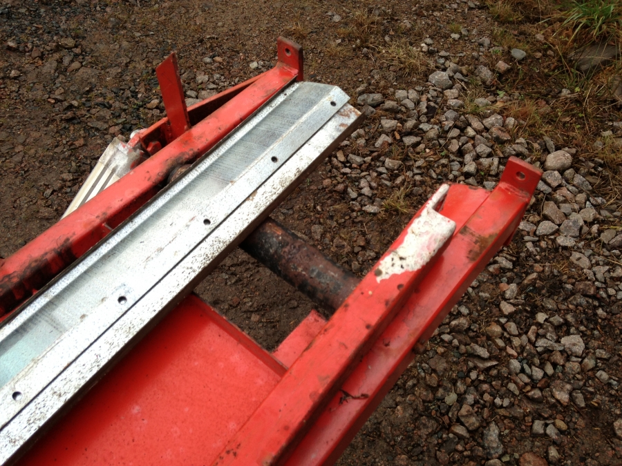 3685 EKKO frame to Conveyor