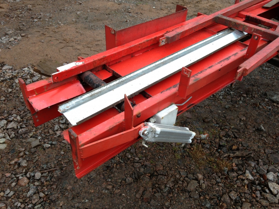 3685 EKKO frame to Conveyor