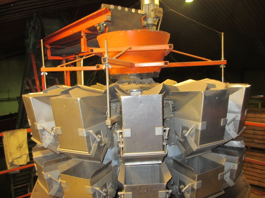 3708 Ishida multi head weigher 14 head with vertical bagger