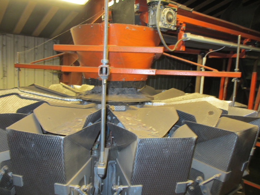 3708 Ishida multi head weigher 14 head with vertical bagger