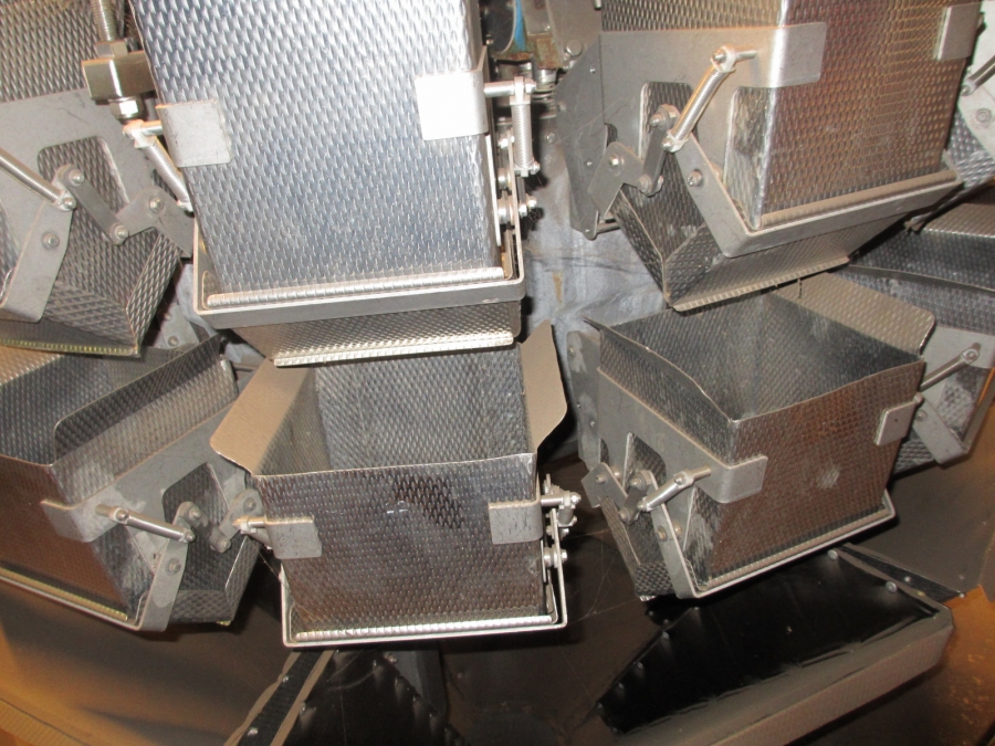 3708 Ishida multi head weigher 14 head with vertical bagger