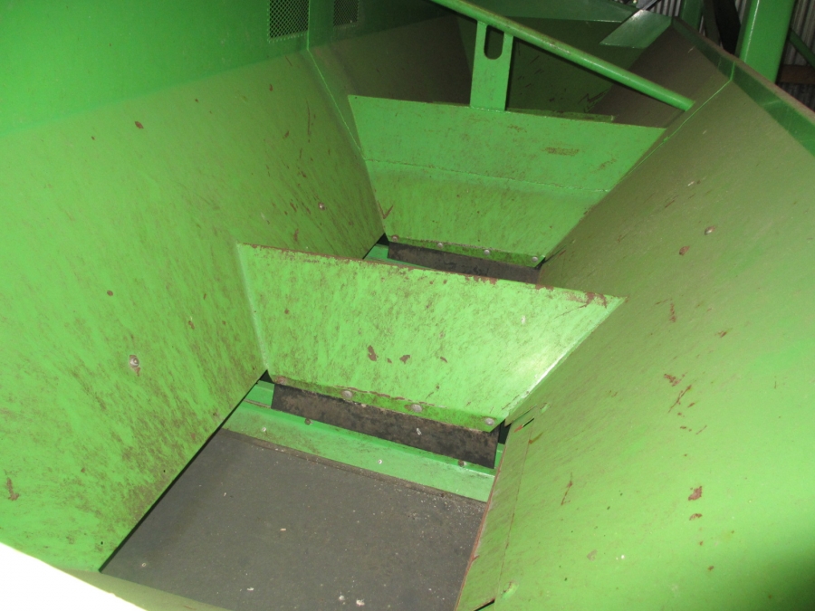 3727 Structural PM40 belt planter for potato