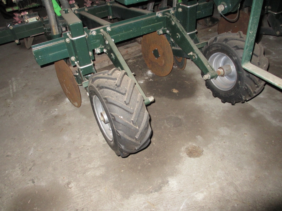 3727 Structural PM40 belt planter for potato
