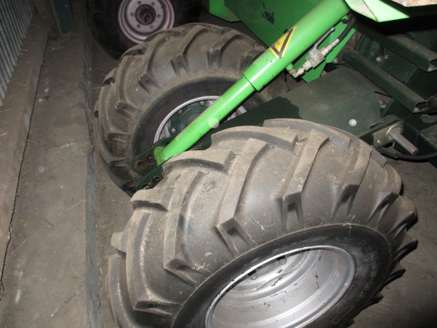 3727 Structural PM40 belt planter for potato