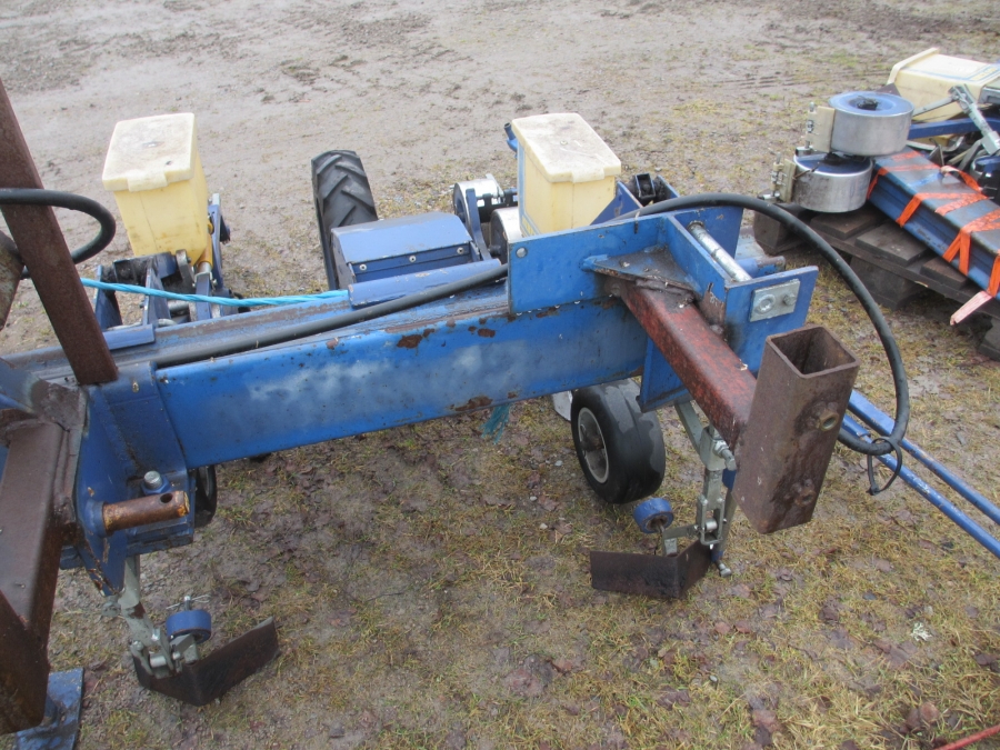 3796 Nibex 500 seeder 4+2 rows