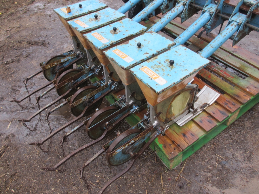 3799 Nibex 300 Sämaschine 5 Reihe
