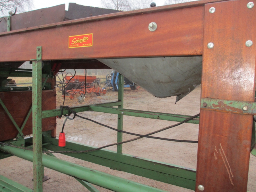 3800 Schouten potato grader