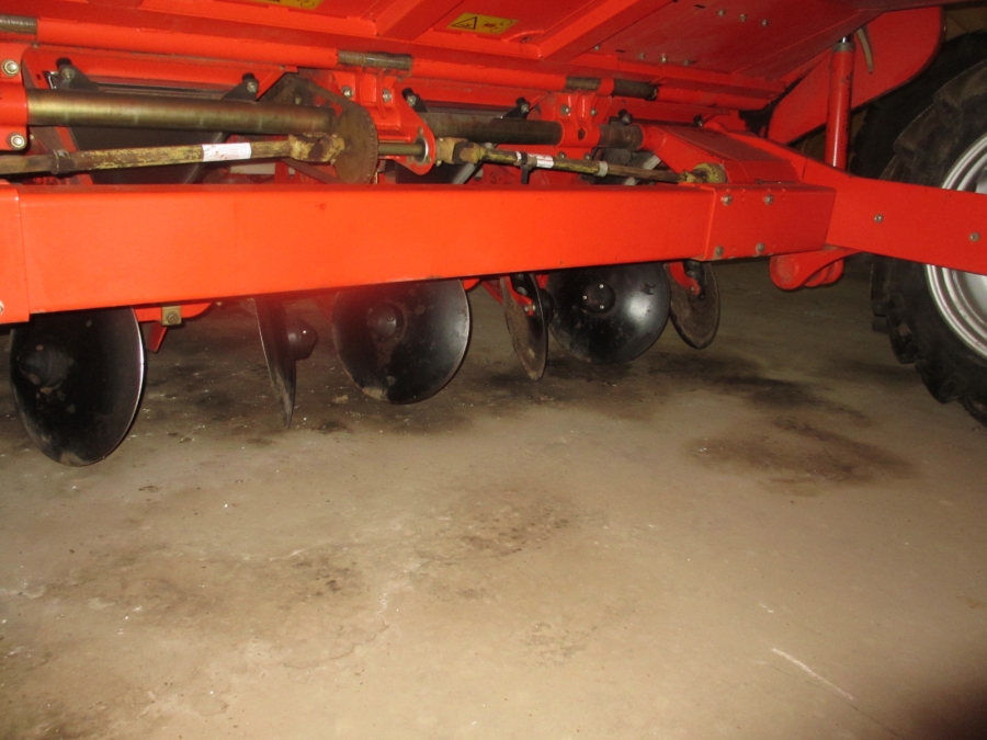 3811 Grimme GL34 Z Kartoffellegemaschine mit Dungerstreuer