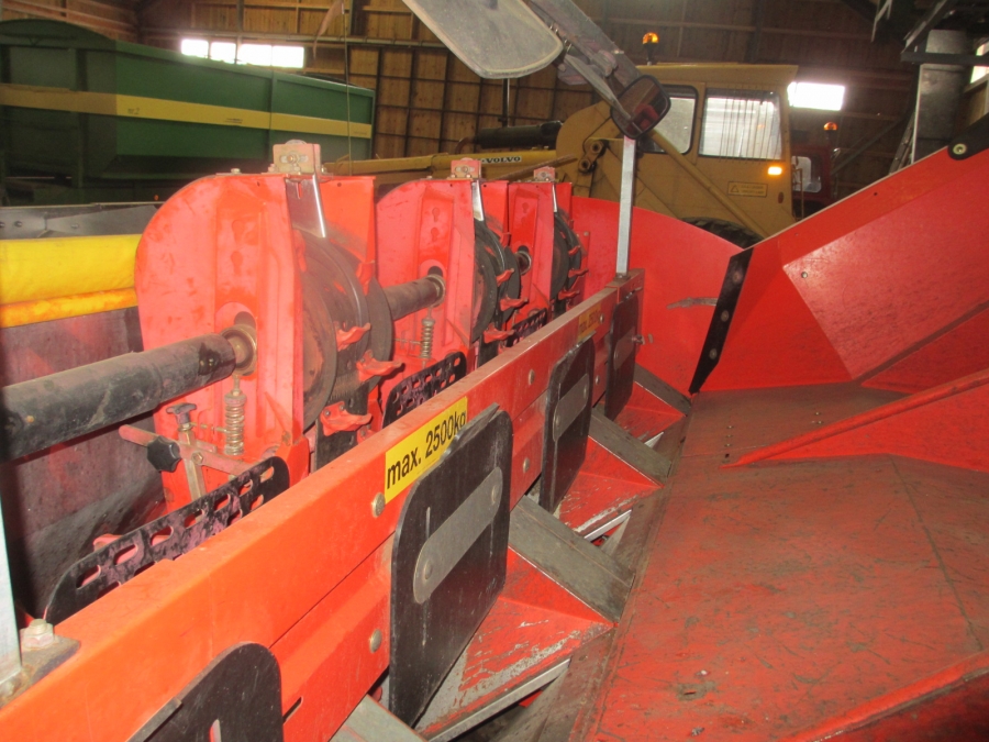 3811 Grimme GL34 Z Kartoffellegemaschine mit Dungerstreuer