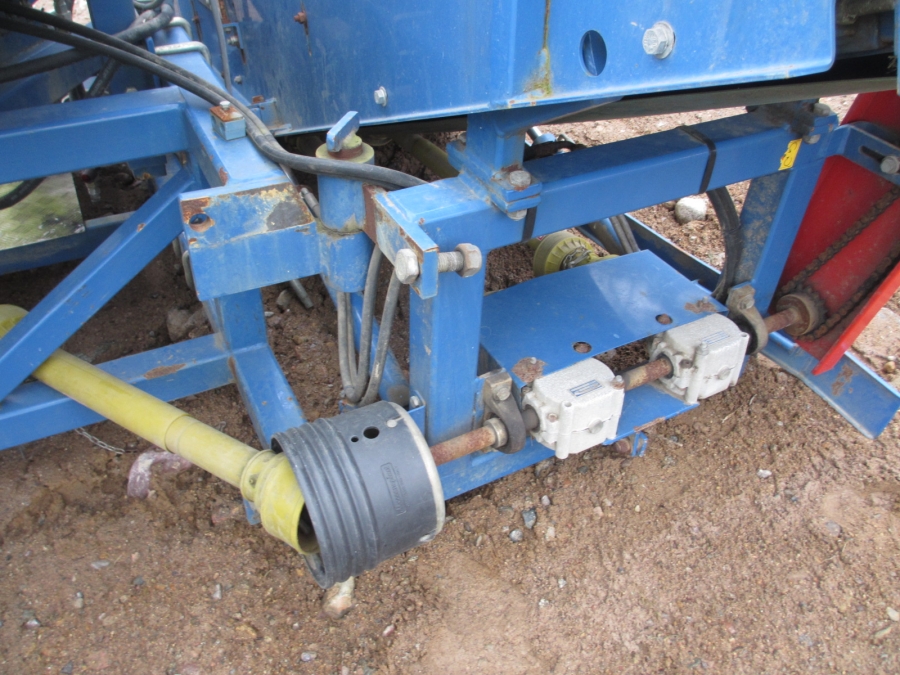 3827 ASA-LIFT cabbage harvester