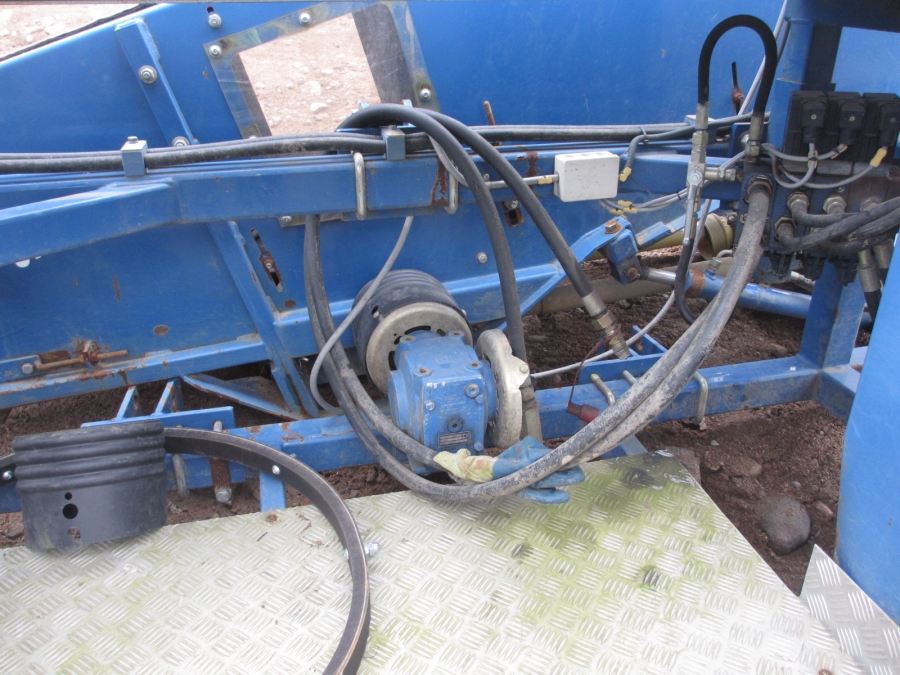 3827 ASA-LIFT cabbage harvester
