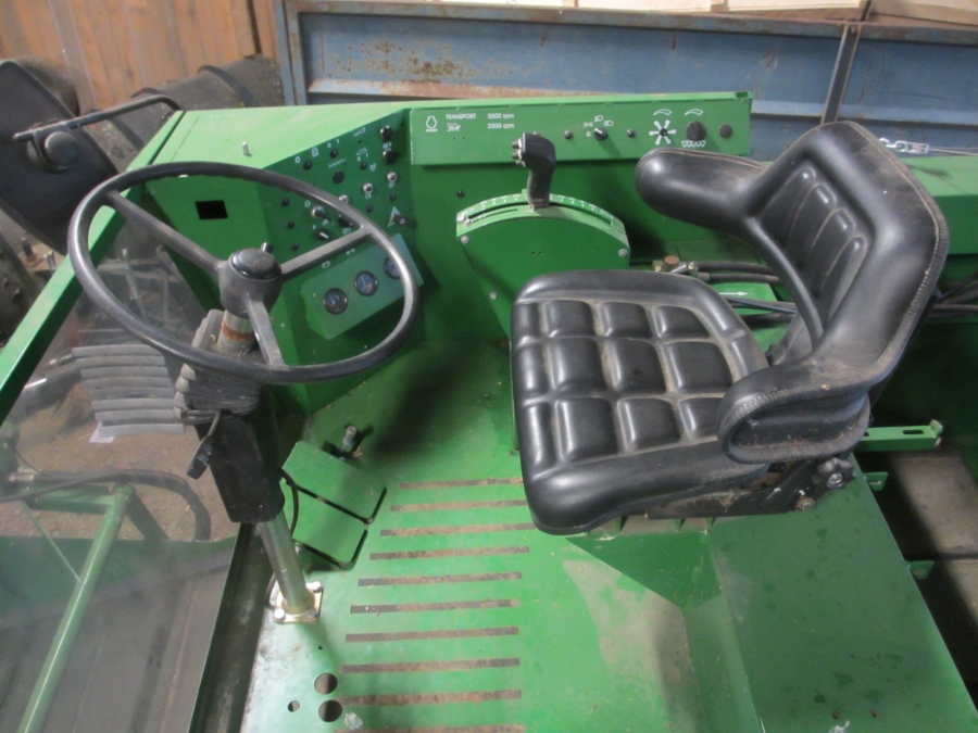 3841 Haldrup Erntemaschine für Blattengemüse 
