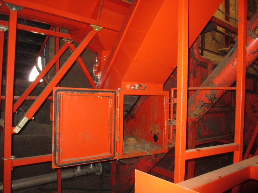 3861 EKKO complete washing and grading line for carrots etc