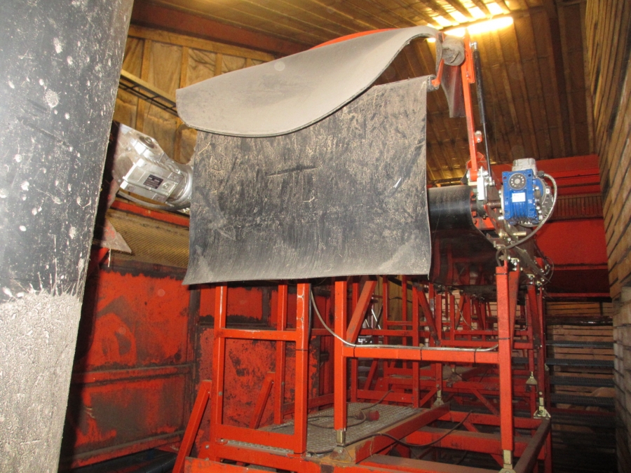 3861 EKKO complete washing and grading line for carrots etc