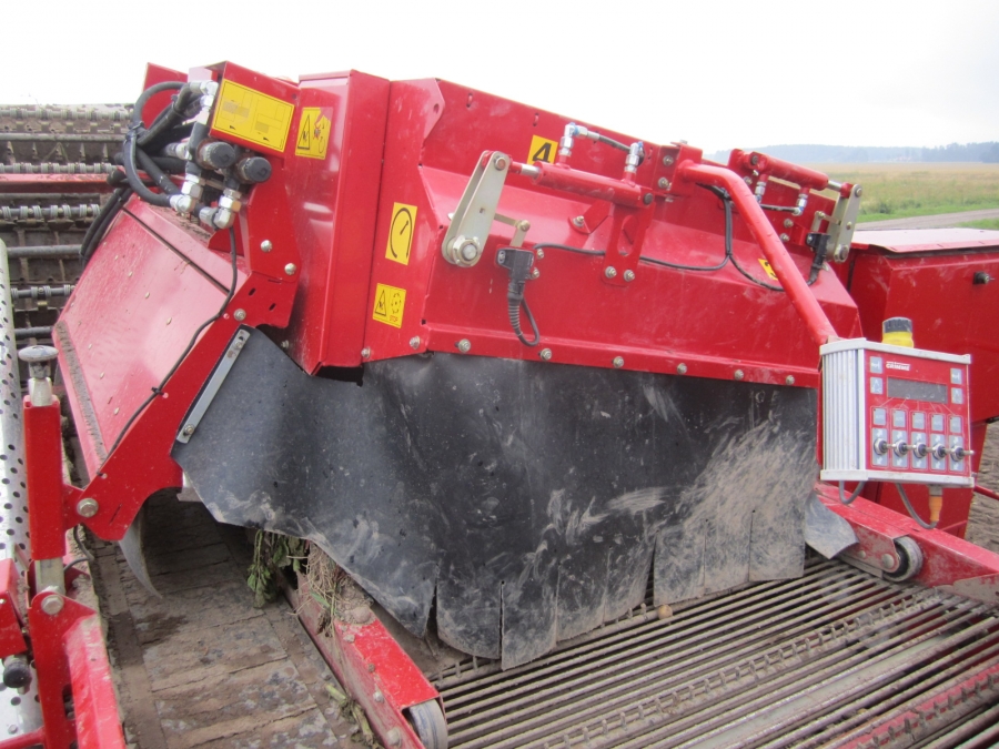 3862 Grimme SF150-60 UB XXL 2 row self propelled potato harvester with bunker