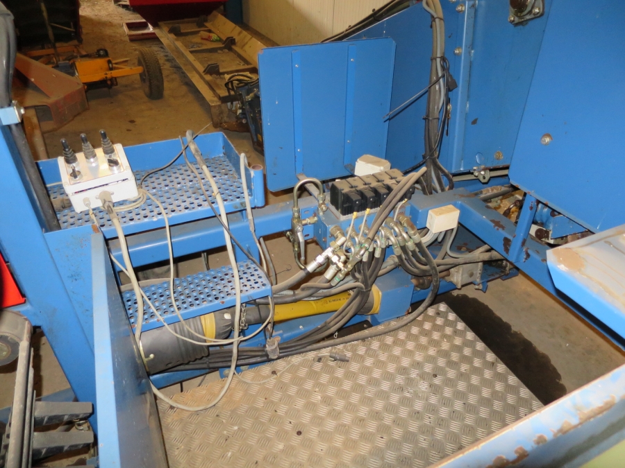 3869 Asa-Lift cabbage harvester with elevator MK-1000E
