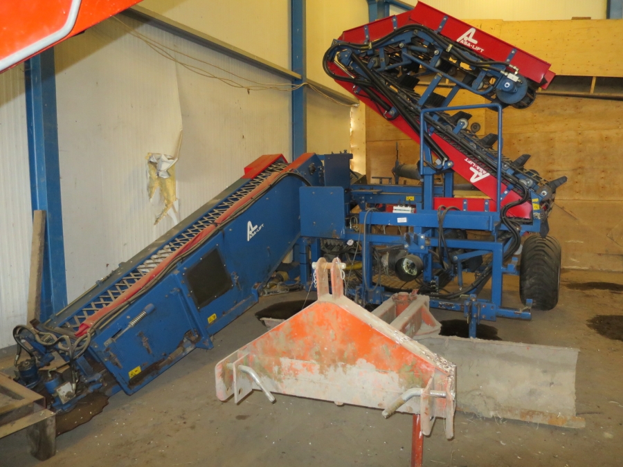 3869 Asa-Lift cabbage harvester with elevator MK-1000E