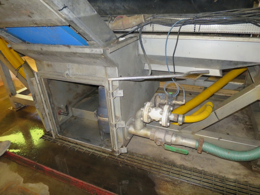 3870 EKKO polisher 2,2 m brushes with water recirculation