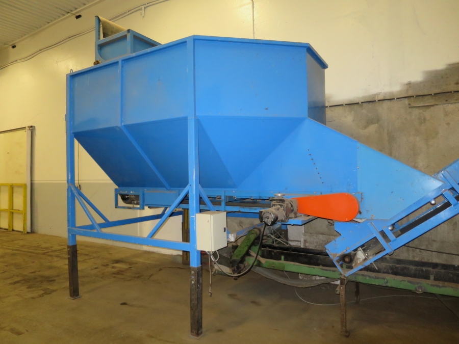 3872 Complete Schouten potato grader with EMVE feeding hopper