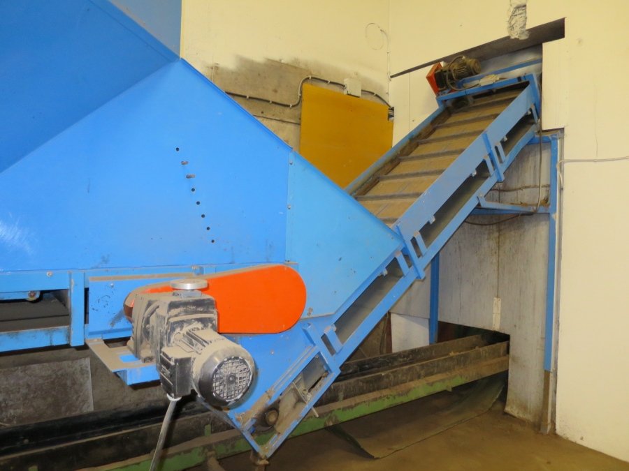 3872 Complete Schouten potato grader with EMVE feeding hopper