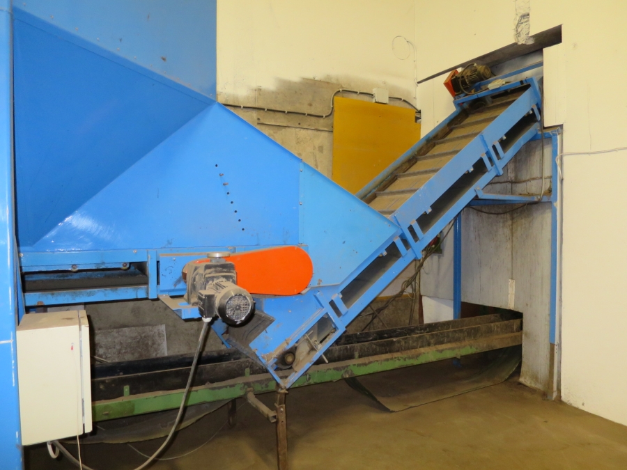 3872 Complete Schouten potato grader with EMVE feeding hopper
