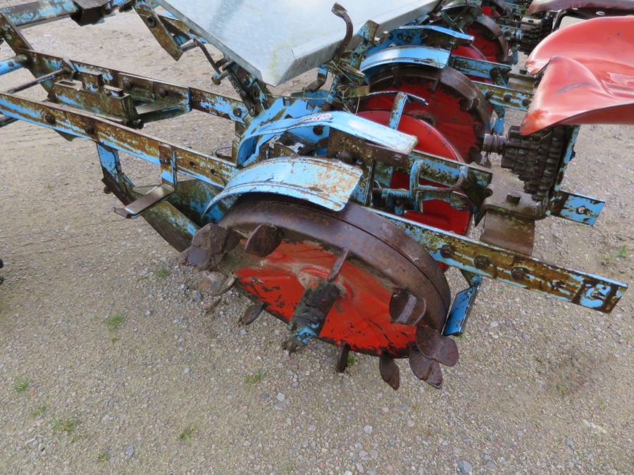 3897 Super prefer planting machine 4 row