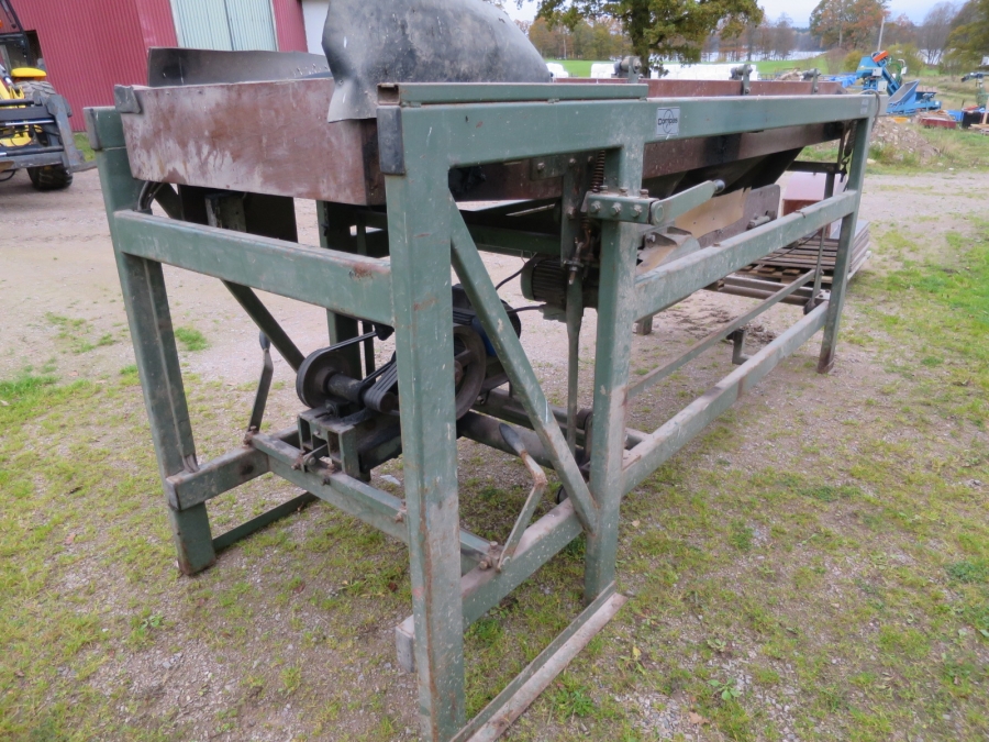 3898 Compas potato grader